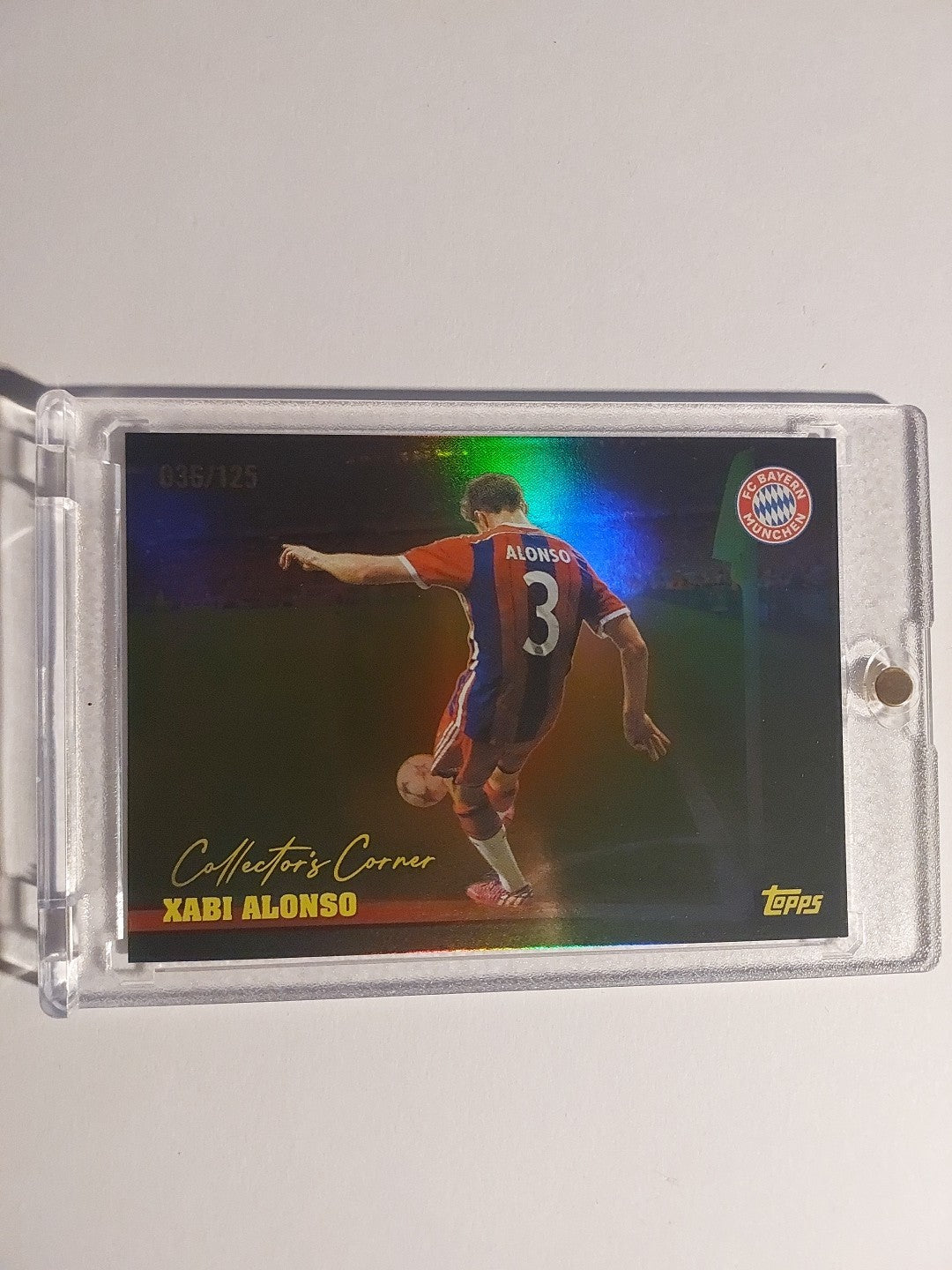 Topps Bayern Team Set 2025-26 Xabi Alonso Parallel 36/125 Refractor Ultra Rare – Bild 1