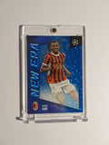 Topps UCC Flagship 2024-25 Rafael Leao AC Mailand Parallel 19/75 Refractor Rare – Bild 1