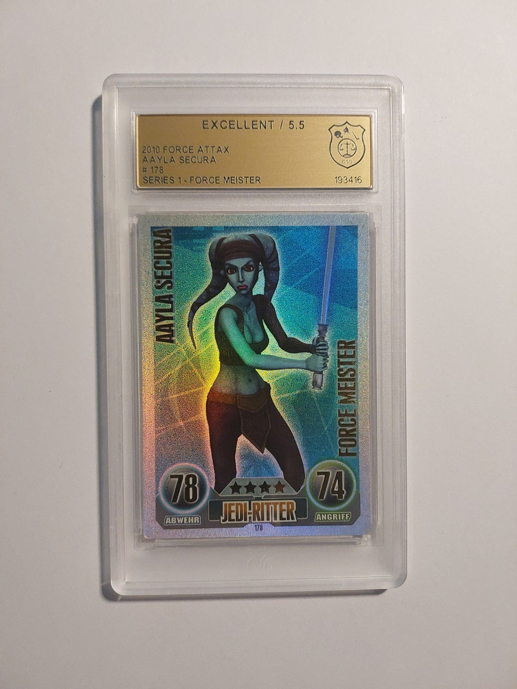 Topps Star Wars 2010 Aayla Secura Jedi Republik GSG 5.5 = PSA Force Parallel Hit – Bild 1