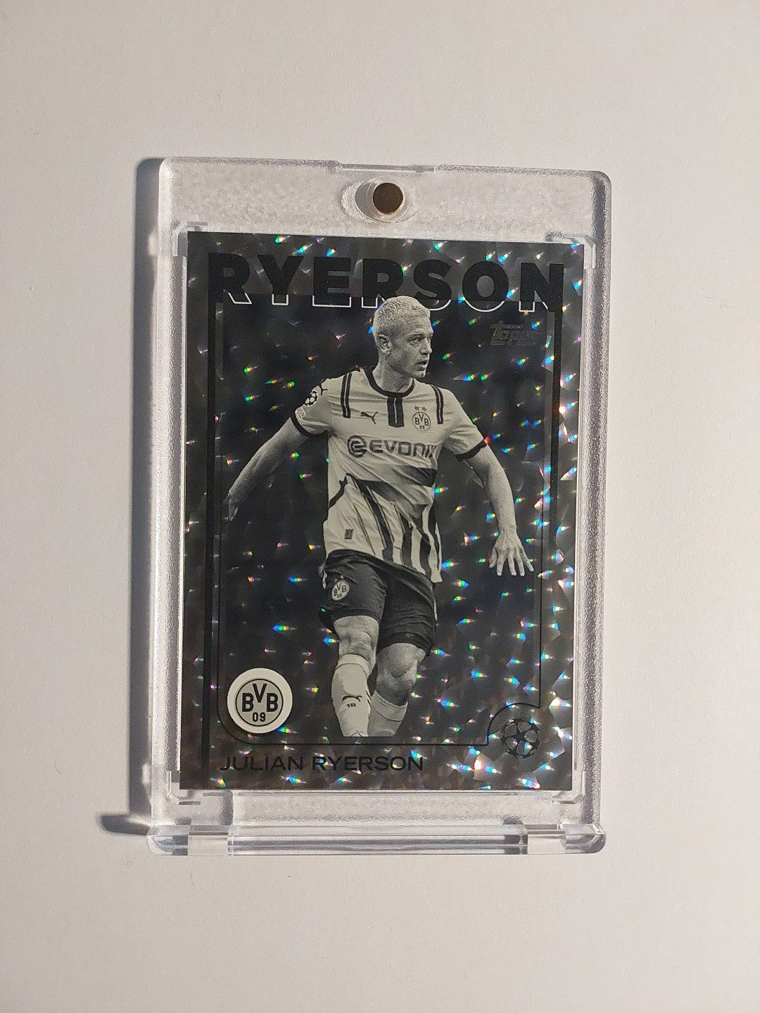 Topps UCC Flagship Julian Reyerson Dortmund Parallel 75/150 Ultra Rare Refractor – Bild 1