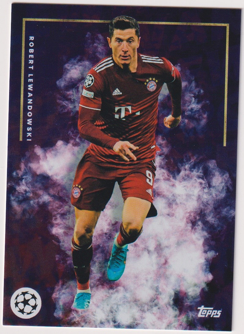 Topps Champions 2021-22 Robert Lewandowski FC Bayern München Standard Parallel – Bild 1