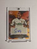 Topps Inception Bundesliga 2024-25 Samuel Essende Augsburg Auto Parallel 24/25 – Bild 1