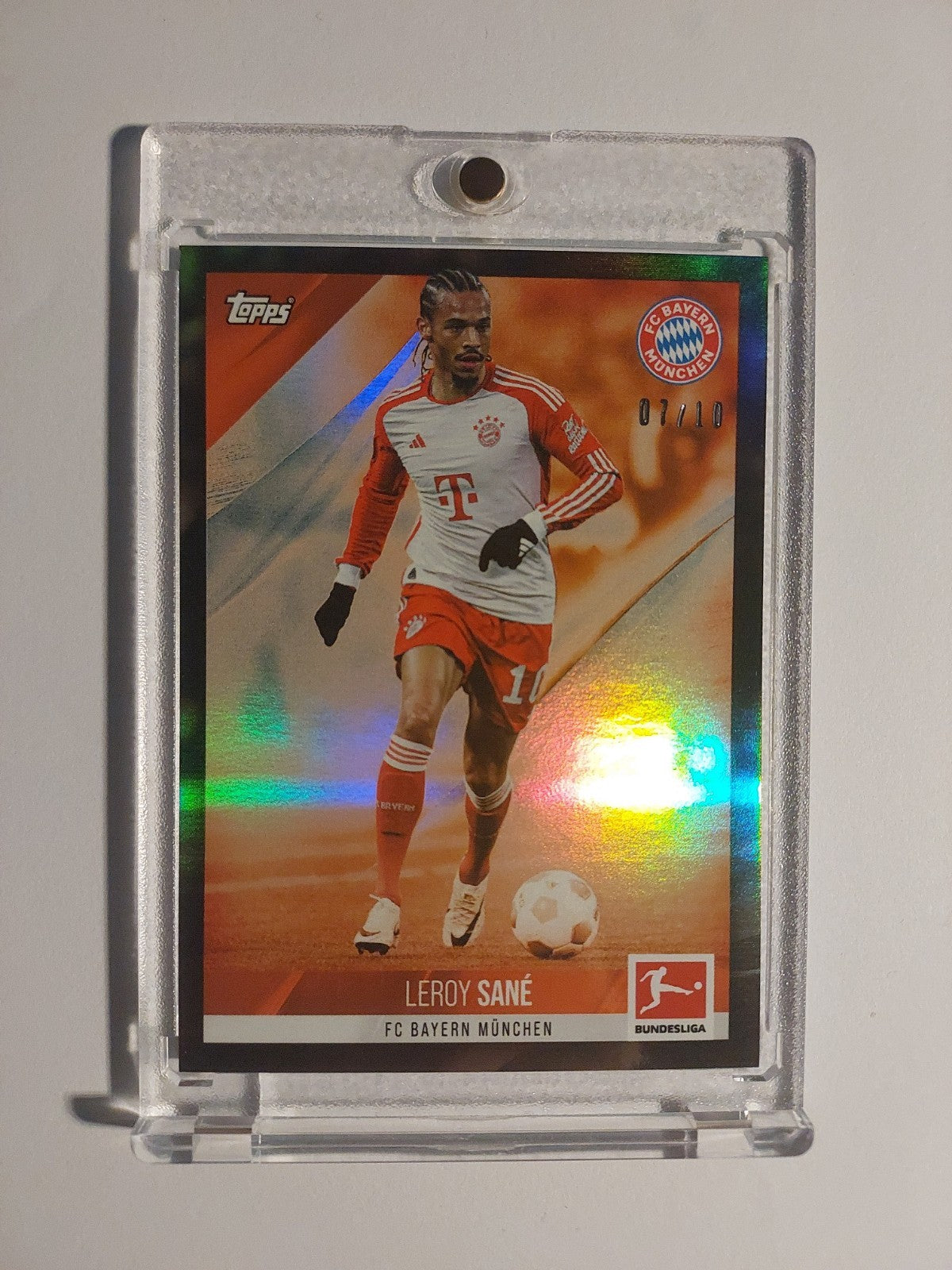 Topps Bundesliga 2024-25 Leroy Sane Bayern München Parallel 7/10 Refractor Rare – Bild 1