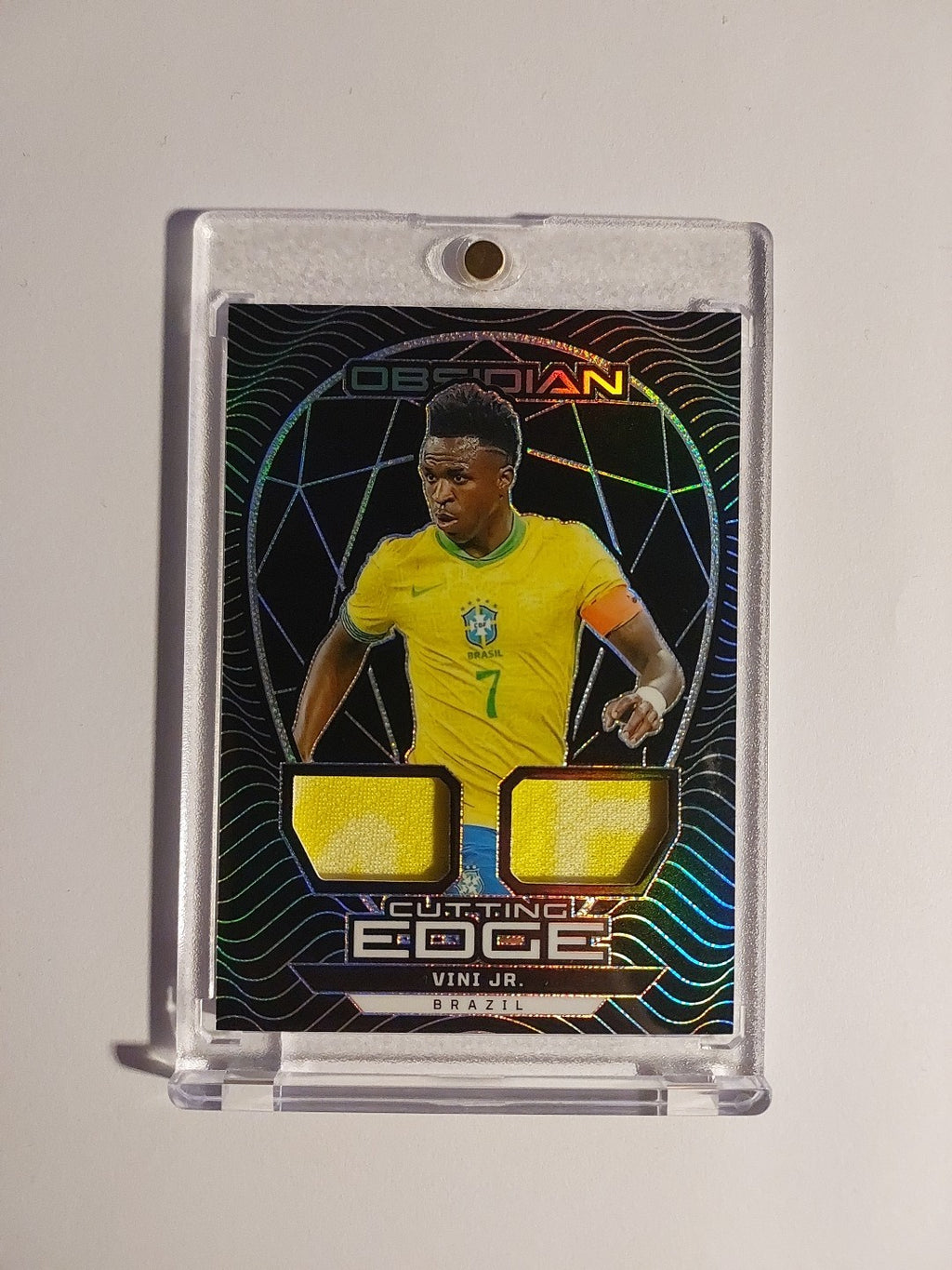 Panini Obsidian 2024-25 Vini Jr. Real Madrid Brasilien Patch Relic Parallel /125 – Bild 1
