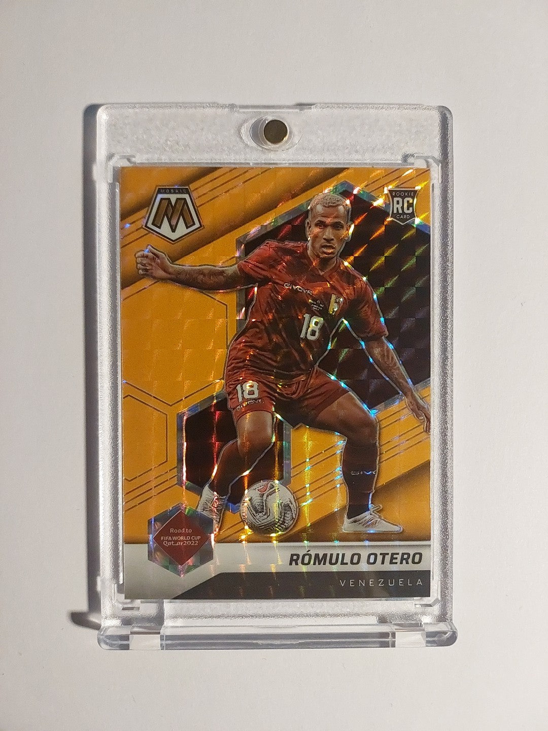 Panini Mosaic 2021-22 Romulo Otero Venezuela Parallel Refractor Insert Rare Hit – Bild 1