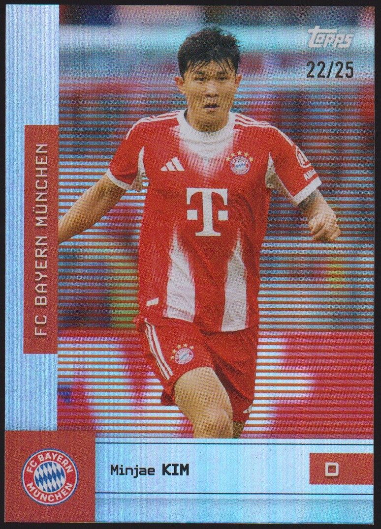 Topps 2024-25 Minjae KIM FC Bayern München Parallel 22/25 Refractor – Bild 1