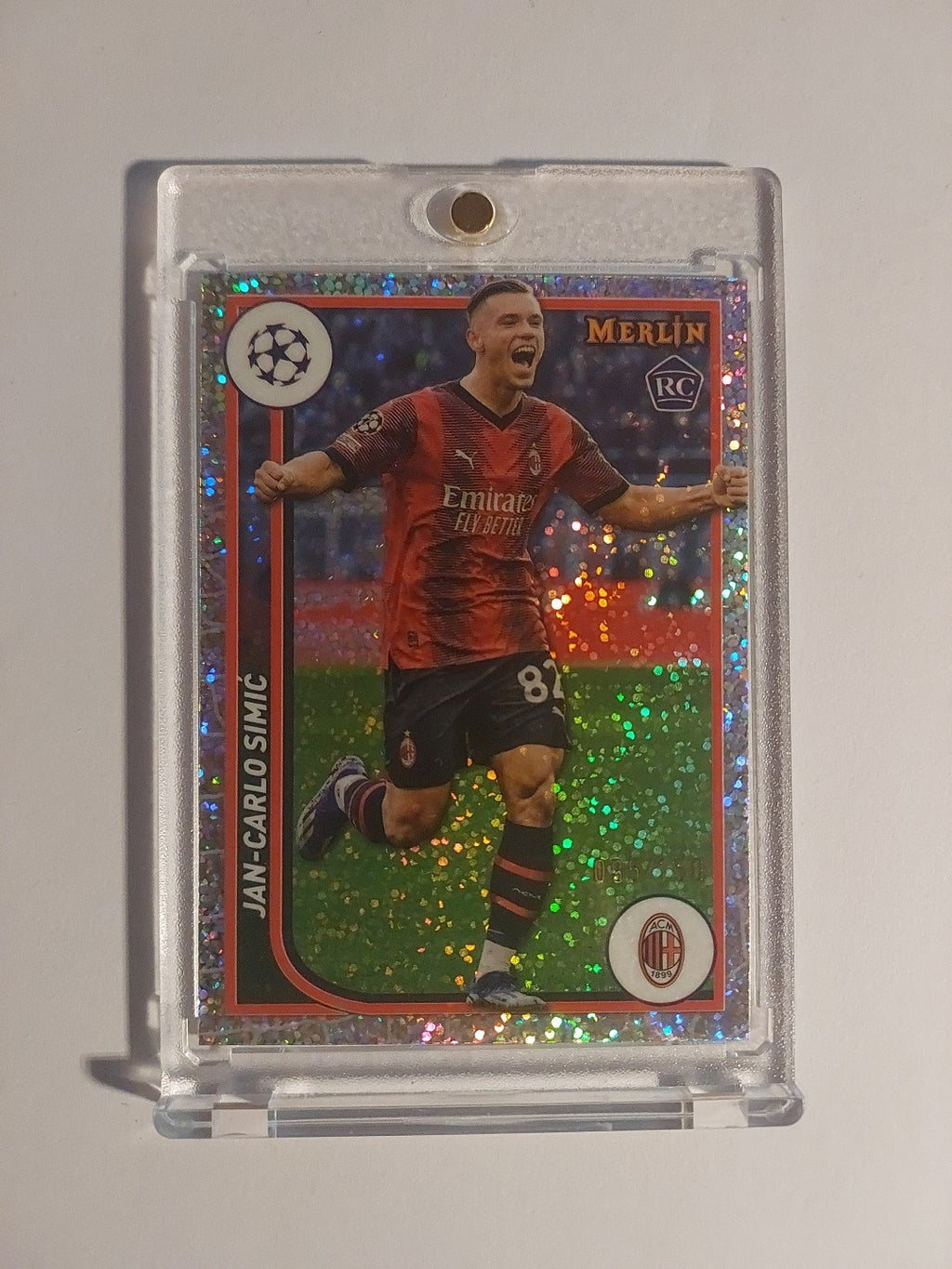 Topps Merlin 2023-24 Jan-Carlo Simic AC Mailand (Parallel: 95/150) – Bild 1