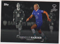 Topps 2022-23 Pernille Harder Chelsea FC UEFA Women's Champions League Parallel – Bild 1