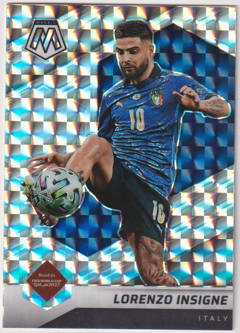 Panini Mosaic FIFA Road to World Cup 2021-22 Lorenzo Insigne Italien Parallel – Bild 1