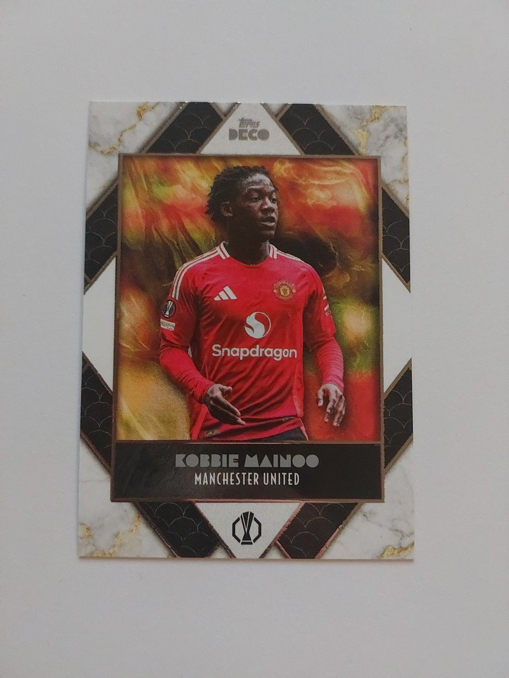 Topps Deco 2024-25 Kobbie Mainoo Manchester United Parallel Rookie – Bild 1