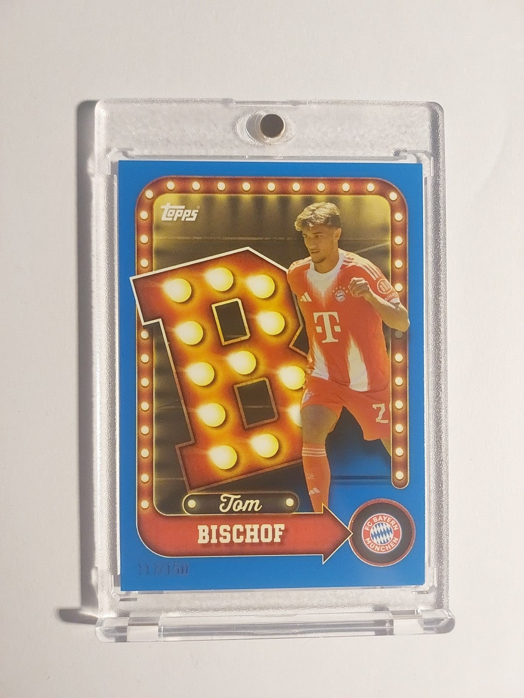Topps Bayern Tin Collector 2025-26 Tom Bischof Parallel 117/150 Ultra Rare Hit – Bild 1
