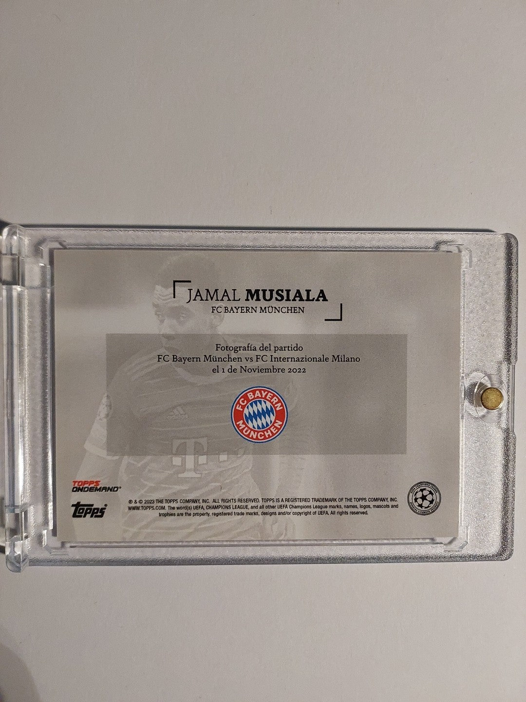 Topps UCC 2022-23 Jamal Musiala Bayern München Parallel Ultra Rare Hit – Bild 2