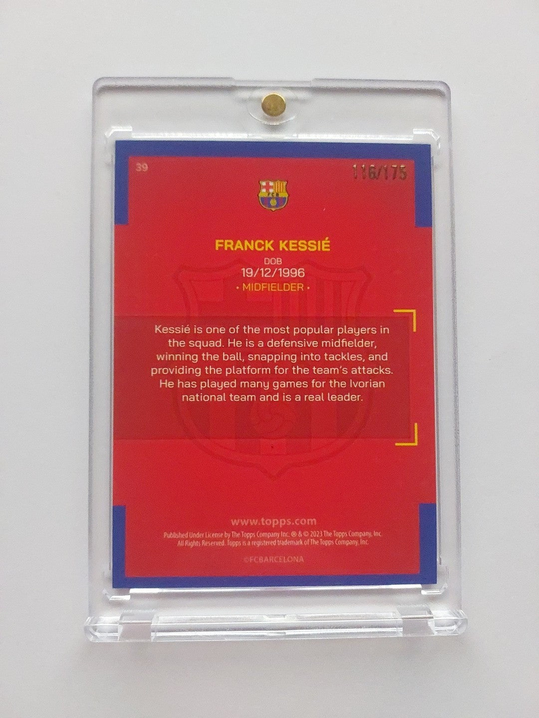 Topps Barcelona Set 2022-23 Franck Kessie Nummeriert 116/175 Parallel Refractor – Bild 2