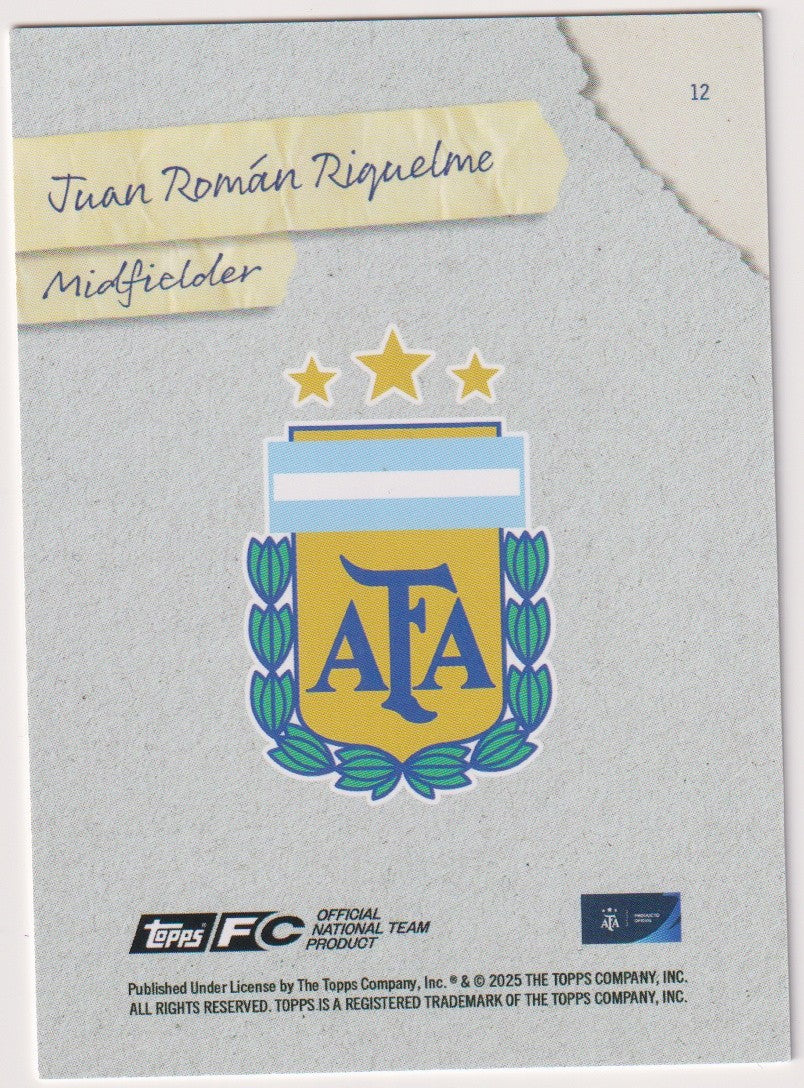 Topps Focus Argentina 2025-26 Juan Román Riquelme Argentinien – Bild 2