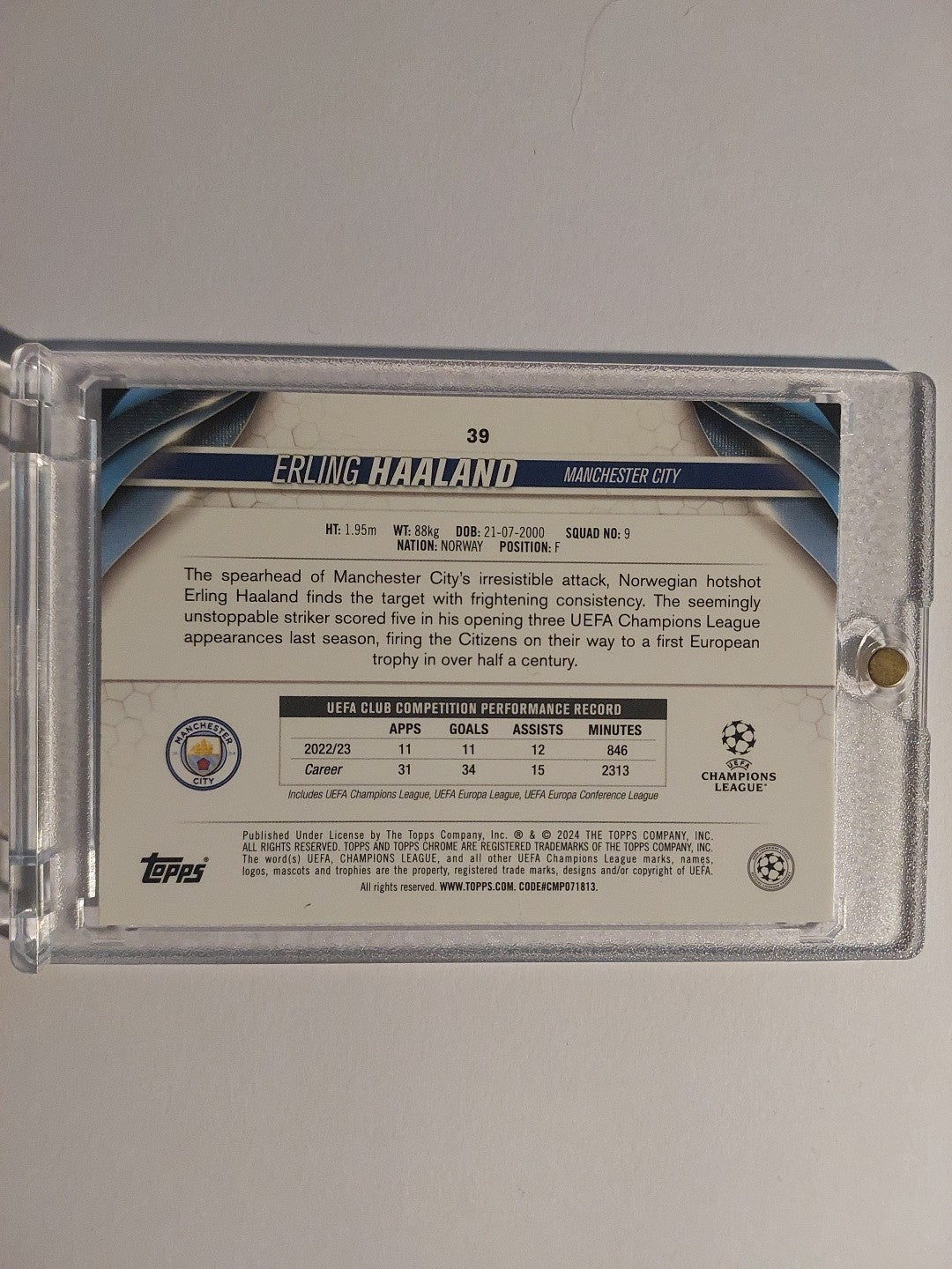 Topps UCC Chrome 2023-24 Erling Haaland Manchester City Parallel Ultra Rare Hit – Bild 2