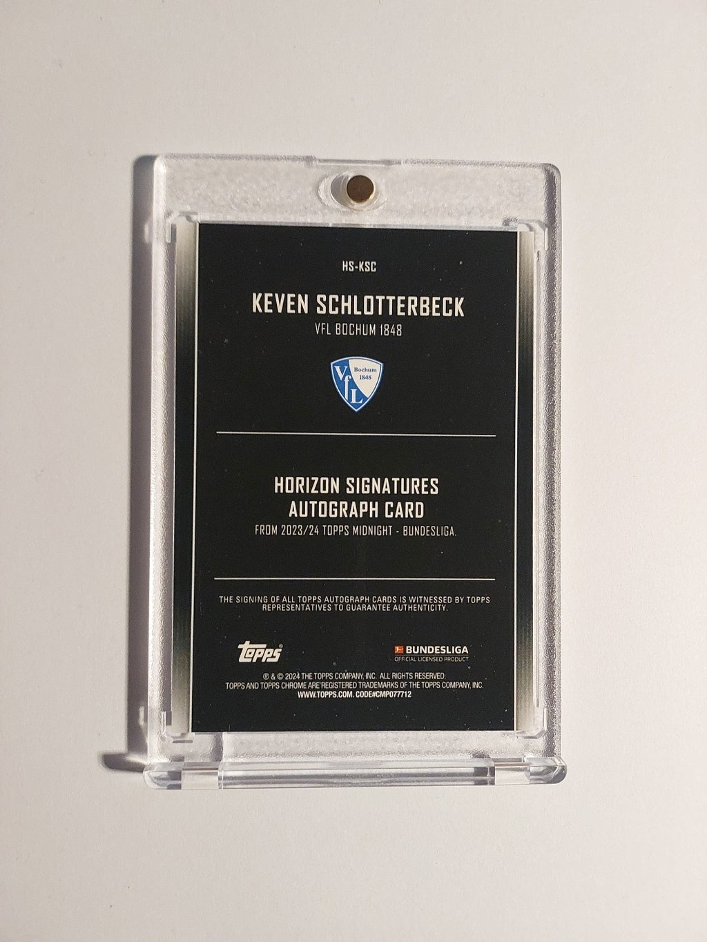 Topps Midnight Bundesliga 2023-24 Keven Schlotterbeck Auto VfL Bochum Parallel – Bild 2