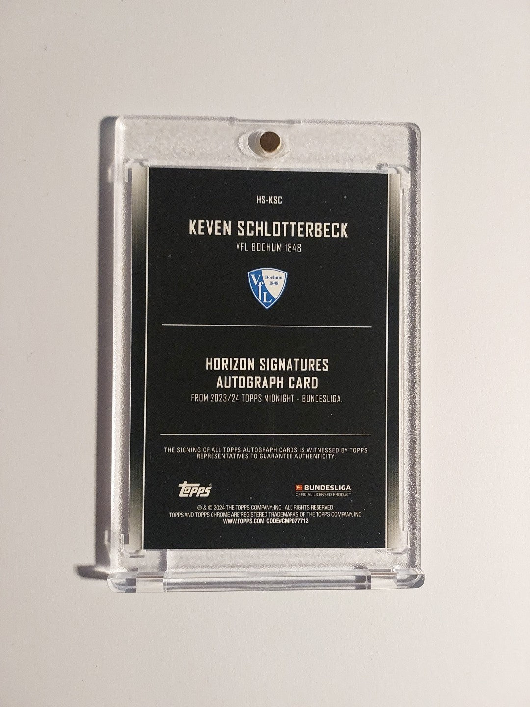 Topps Midnight Bundesliga 2023-24 Keven Schlotterbeck Auto VfL Bochum Parallel – Bild 2