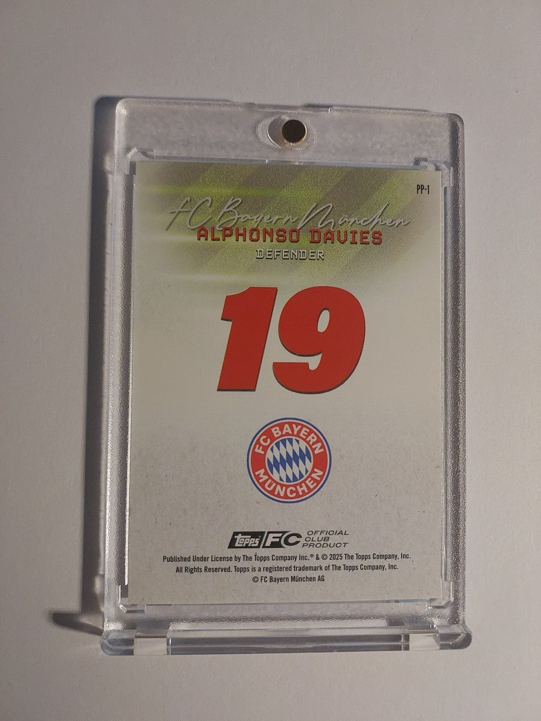 Topps Bayern Team Set 2025-26 Alphonso Davies Parallel 1/50 Refractor Ultra Rare – Bild 2