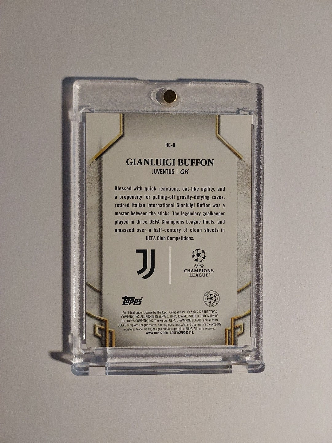Topps UCC Flagship 2024-25 Gianluigi Buffon Juventus Parallel Ultra Rare Hit – Bild 2