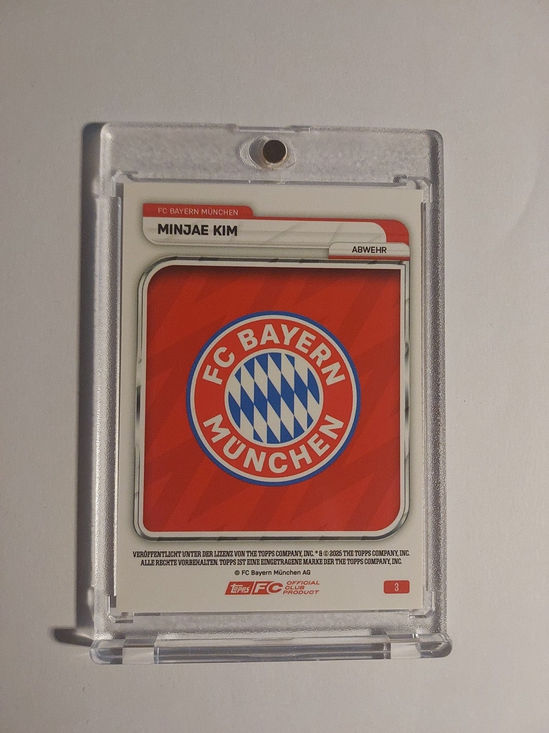 Topps Bayern Tin Collector 2025-26 Minjae Kim Parallel 32/50 Ultra Rare Hit – Bild 2