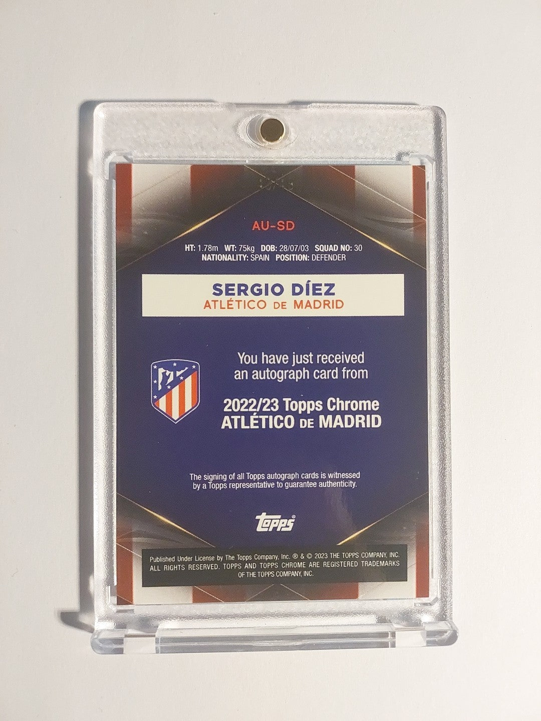 Topps Chrome 2022-23 Sergio Diez Atletico Madrid On Card Auto Numbered 43/49 – Bild 2