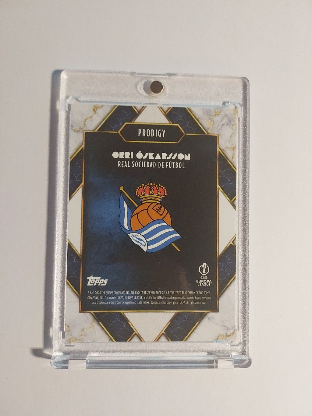Topps UCC Deko 2023-24 Orri Oskarsson Real Sociedad Nummeriert 40/49 Parallel – Bild 2