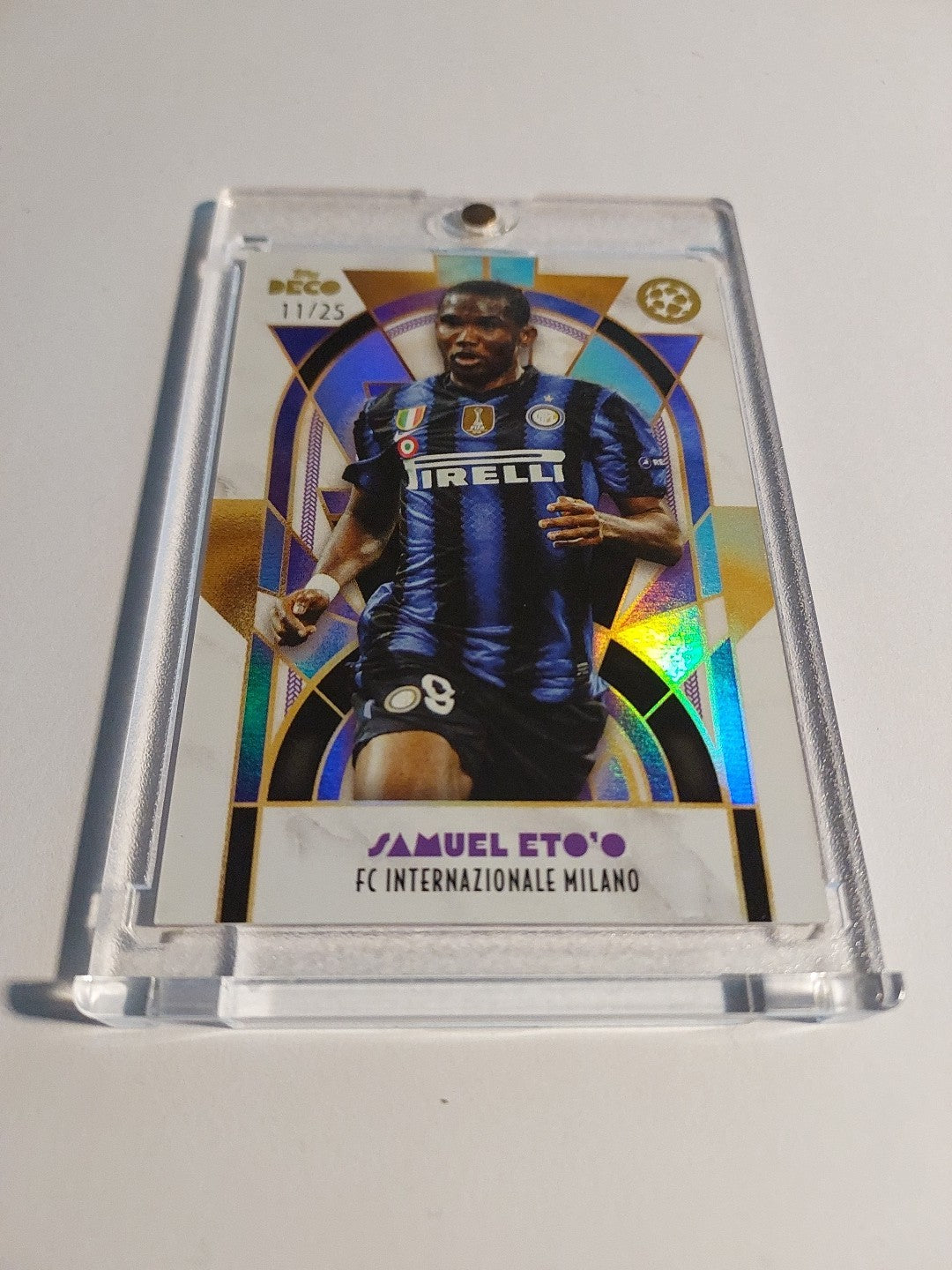 Topps UCC Deco 2024-25 Samuel Eto'o Inter Mailand Parallel 11/25 Refractor Rare – Bild 2