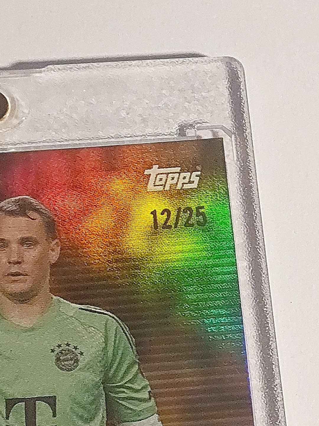 Topps Bayern Team Set 2025-26 Manuel Neuer Parallel 12/25 Refractor Ultra Rare – Bild 2