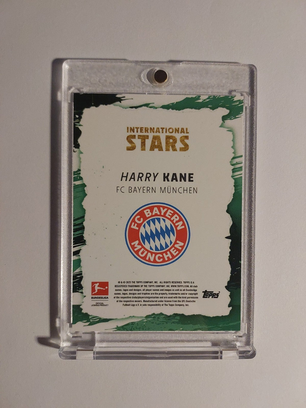 Topps International 2025-26 Harry Kane Bayern München Parallel 21/25 Refractor – Bild 2