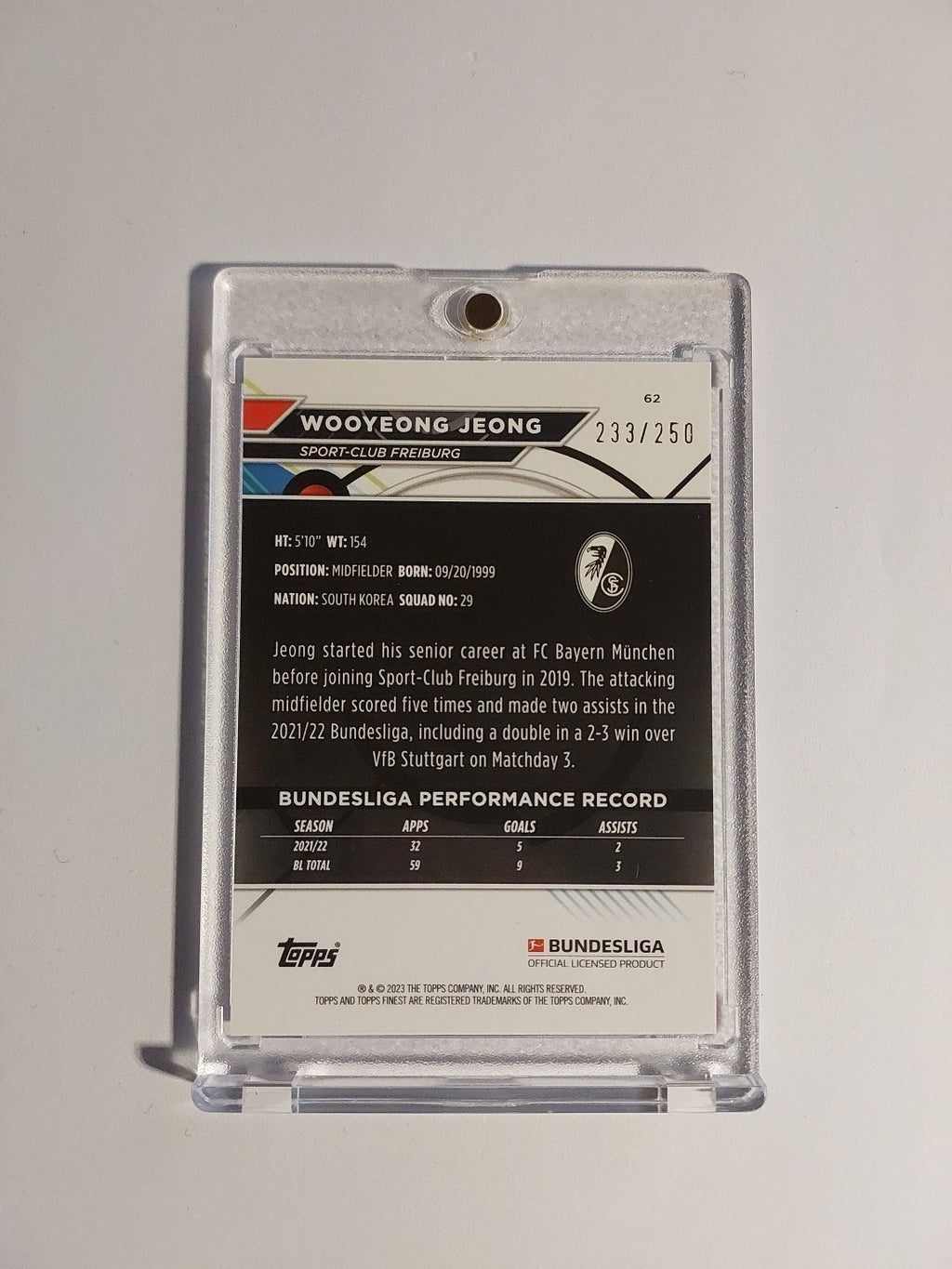 Topps Finest Bundesliga 2022-23 Wooyeong Jeong Freiburg Parallel 233/250 Rare – Bild 2