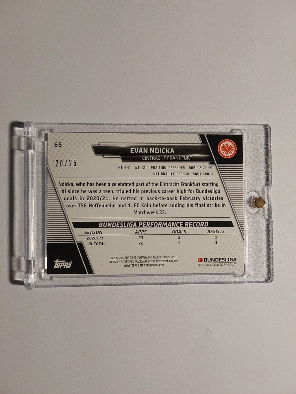 Topps Bundesliga 2021-22 Evan Ndicka Eintracht Parallel 20/25 Refractor Rare Hit – Bild 2
