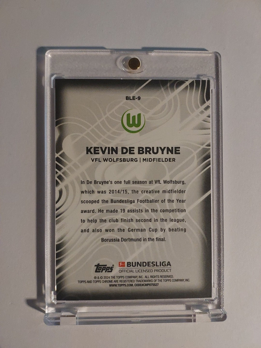 Topps 60 Jahre Bundesliga 2023-24 Kevin De Bruyne VFL Wolfsburg Parallel – Bild 2