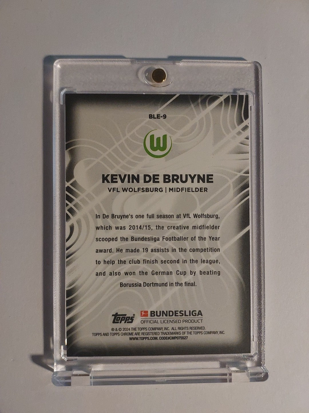 Topps 60 Jahre Bundesliga 2023-24 Kevin De Bruyne VFL Wolfsburg Parallel – Bild 2