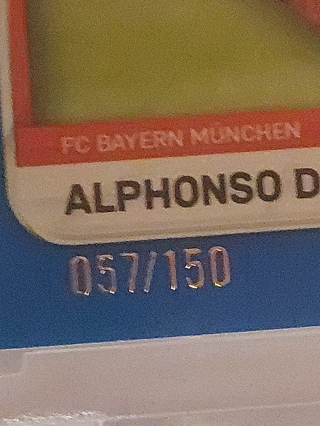 Topps Bayern Tin Collector 2025-26 Alphonso Davies Parallel 57/150 Rare Hit – Bild 2