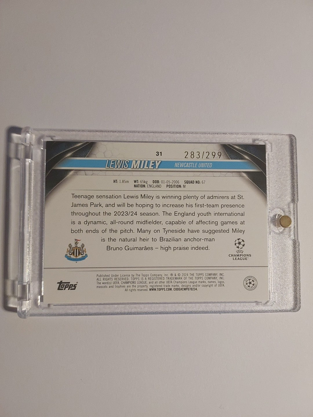 Topps UCC 2023-24 Lewis Miley Newcastle Numbered 283/299 Parallel Refractor – Bild 2