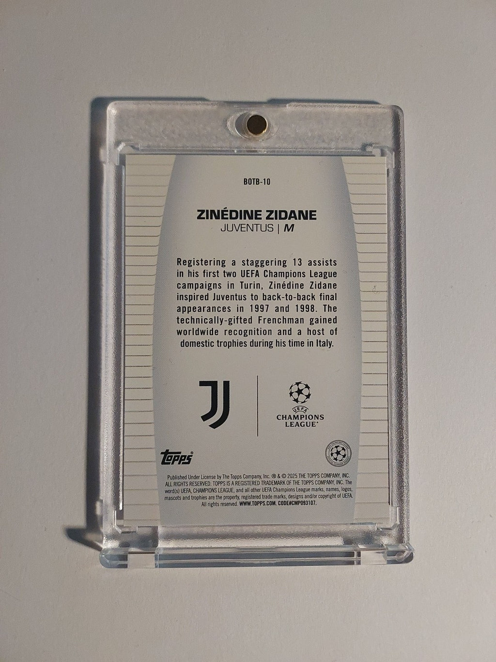 Topps UCC Flagship 2024-25 Zinedine Zidane Juventus Parallel Insert Ultra Rare – Bild 2