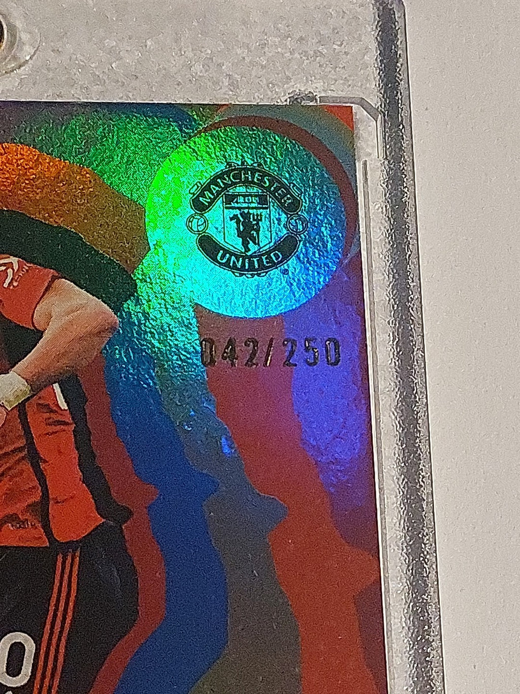 Topps Manchester United Team Set 2024-25 Diogo Dalot Patch Parallel 42/250 Rare – Bild 2