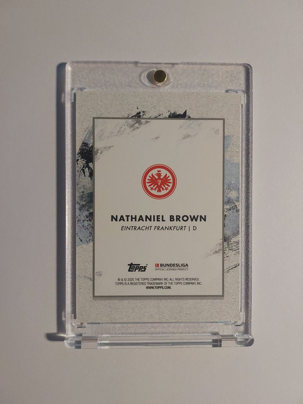 Topps Inception Bundesliga 2024-25 Nathaniel Brown Eintracht Parallel 23/75 RC – Bild 2