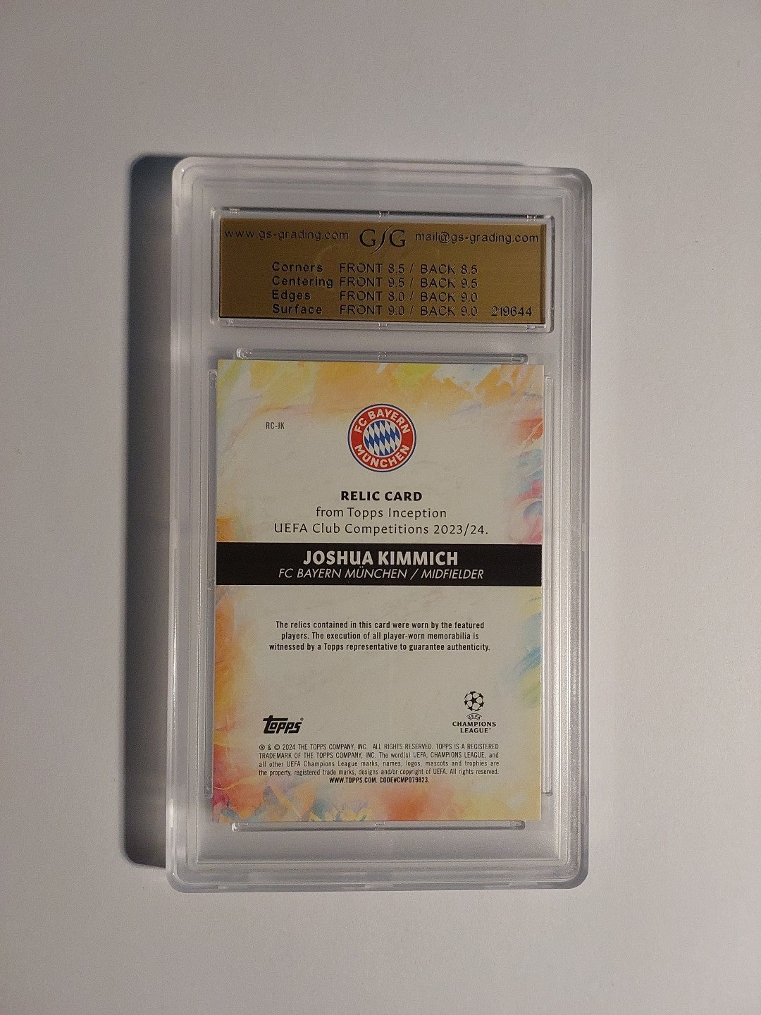 Topps Inception 2023-24 Joshua Kimmich Bayern Patch Parallel 81/200 GSG 8.5 PSA – Bild 2