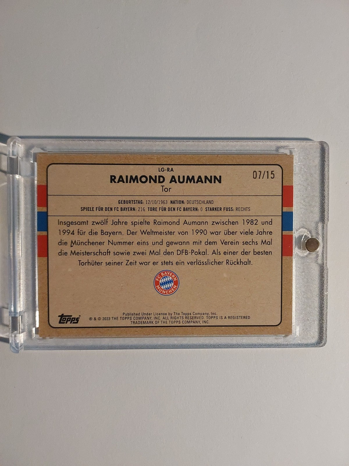 Topps Bayern München 2022-23 Raimond Aumann Legend Parallel 7/15 Rare Refractor – Bild 2