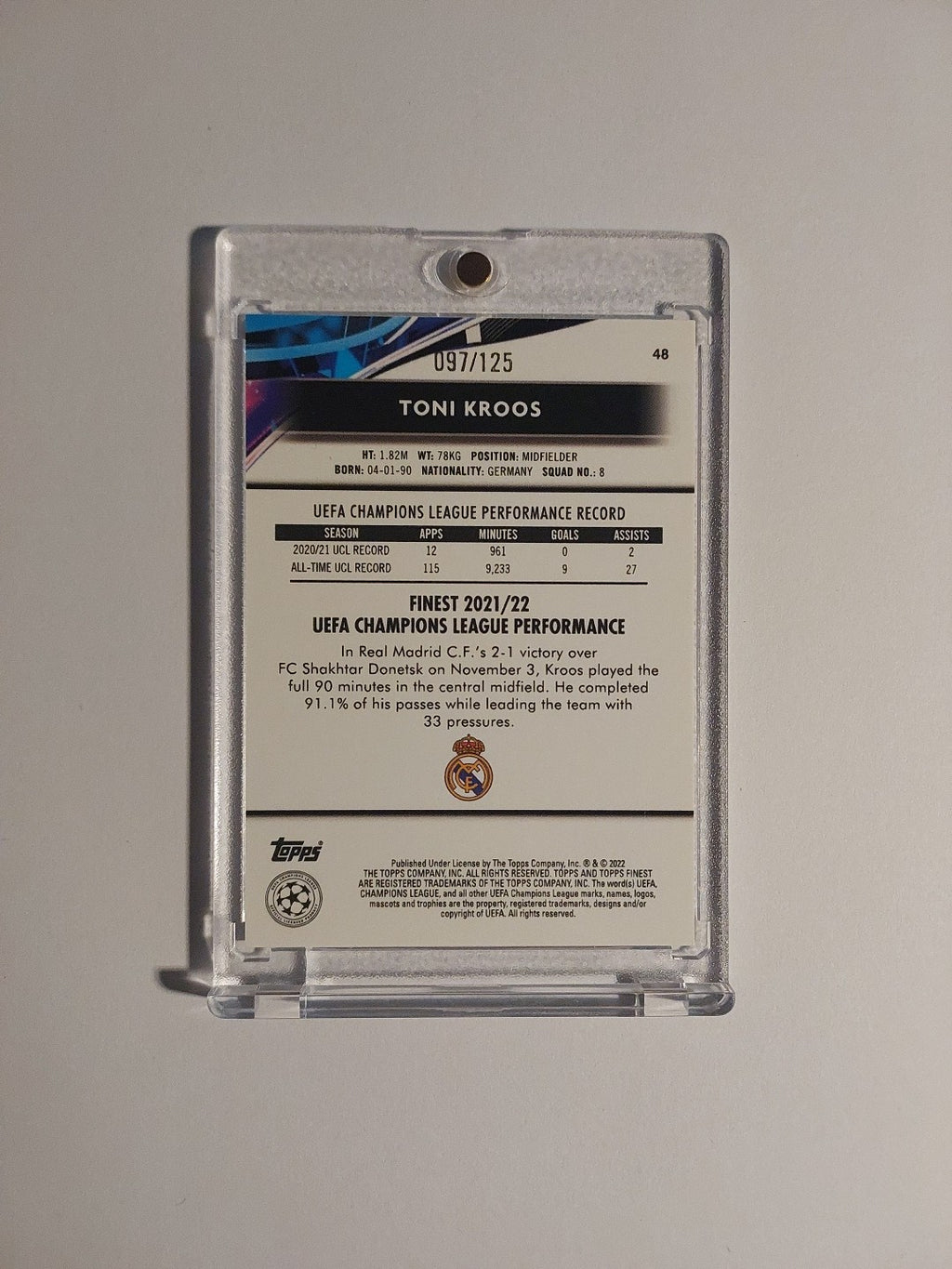 Topps Finest 2021-22 Toni Kroos Real Madrid Parallel 97/125 Refractor Ultra Rare – Bild 2