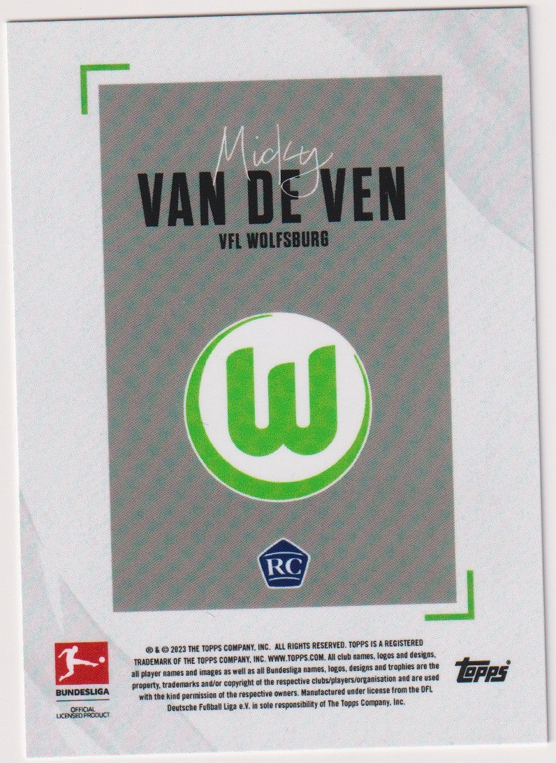 Topps Stars of the Season 2023-24 Mickey Van de Ven Rookie VfL Wolfsburg – Bild 2