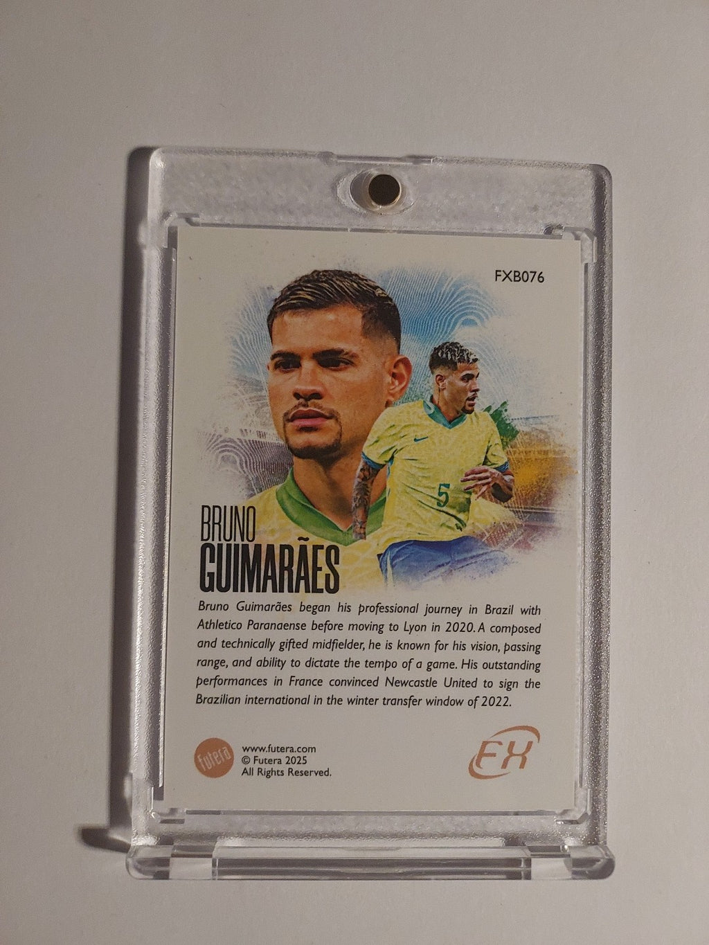 Futera Unique 2024-25 Bruno Guimaraes Brasilien Newcastle United Parallel Hit – Bild 2