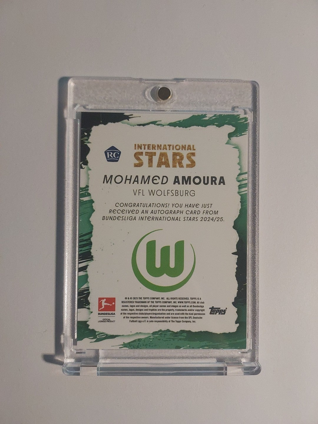 Topps Bundesliga Stars 2024-25 Mohamed Amoura Auto Wolfsburg Parallel 16/25 Rare – Bild 2