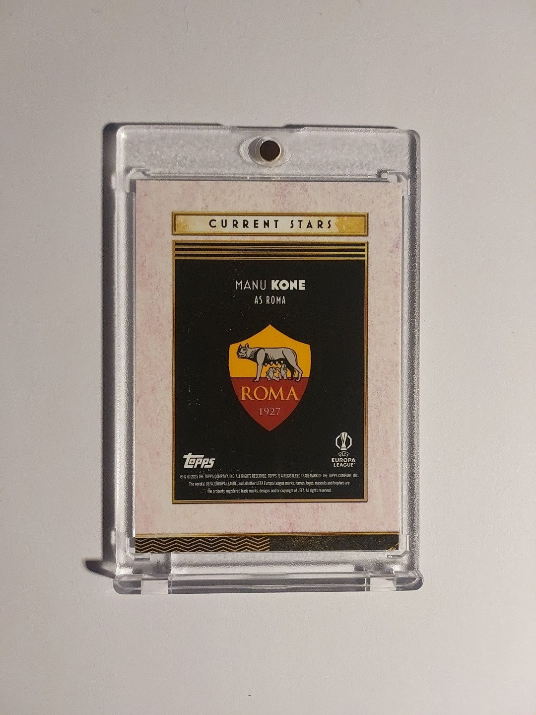 Topps UCC Deco 2025-26 Manu Kone AS Roma Frankreich Parallel 10/50 Refractor – Bild 2