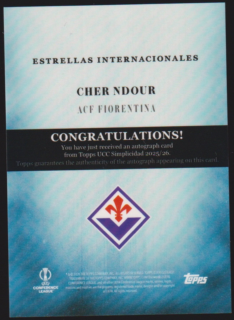 Topps Simplicidad 2025-26 Cher Ndour Auto Fiorentina Parallel 18/99 Refractor – Bild 2