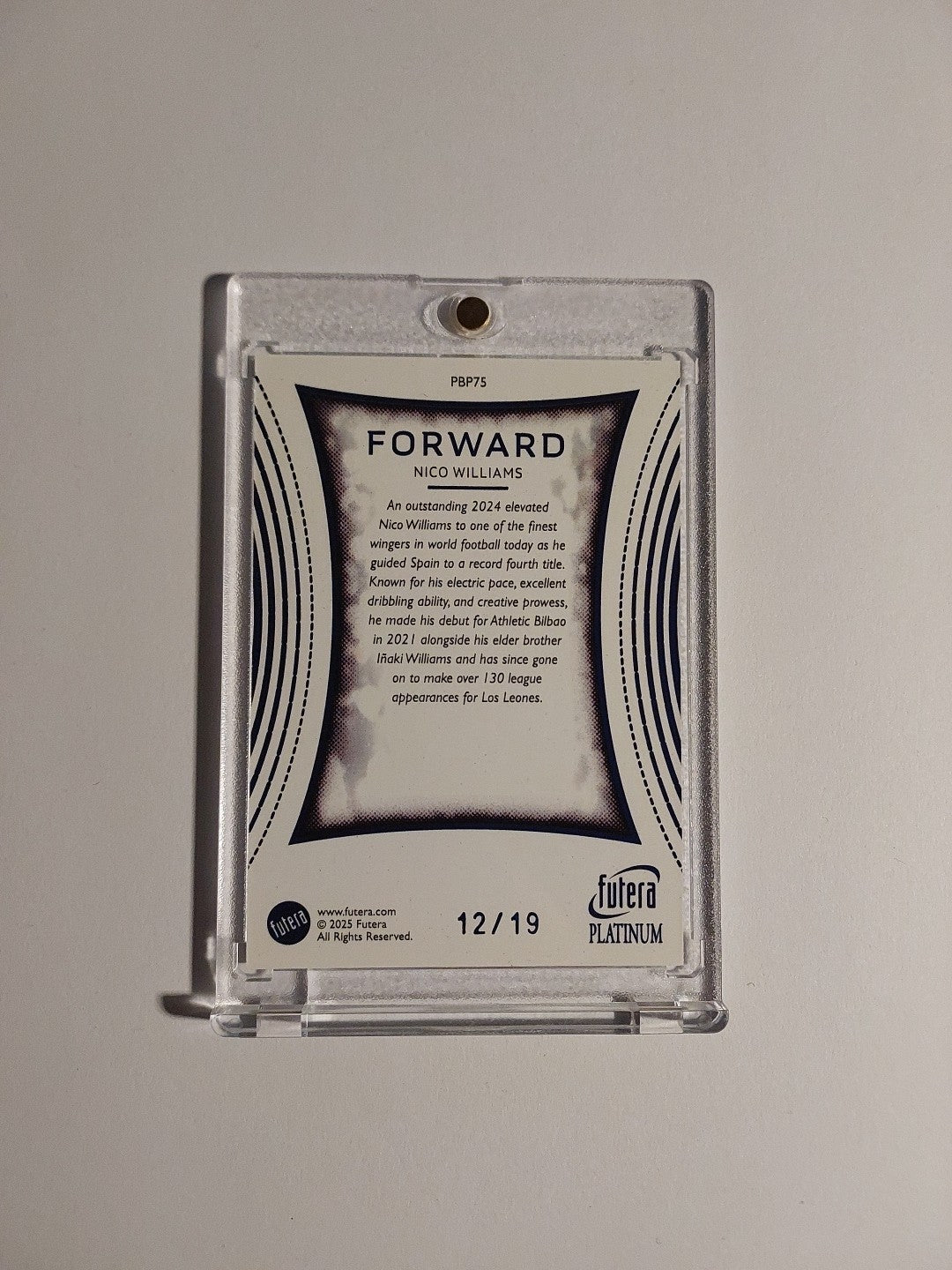 Futera Platinum 2025 Nico Williams Spanien Atletico Bilbao Parallel 12/19 Rare – Bild 2