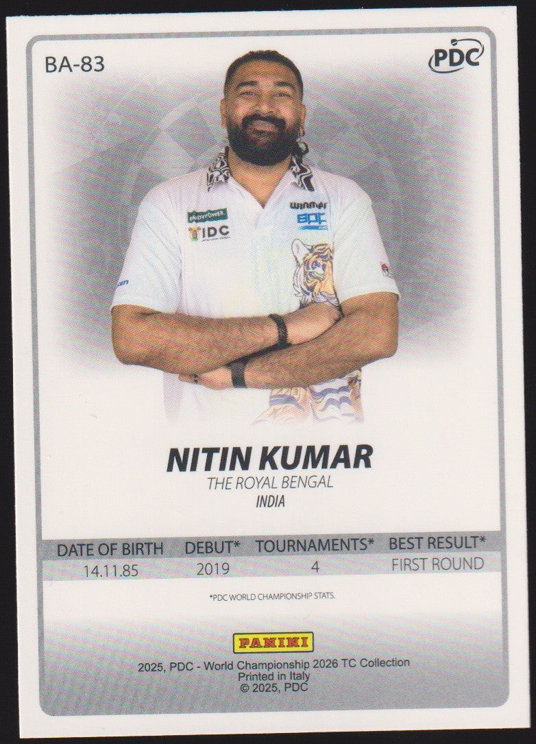 Panini PDC World Championship 2026 Nitin Kumar Refractor Parallel – Bild 2