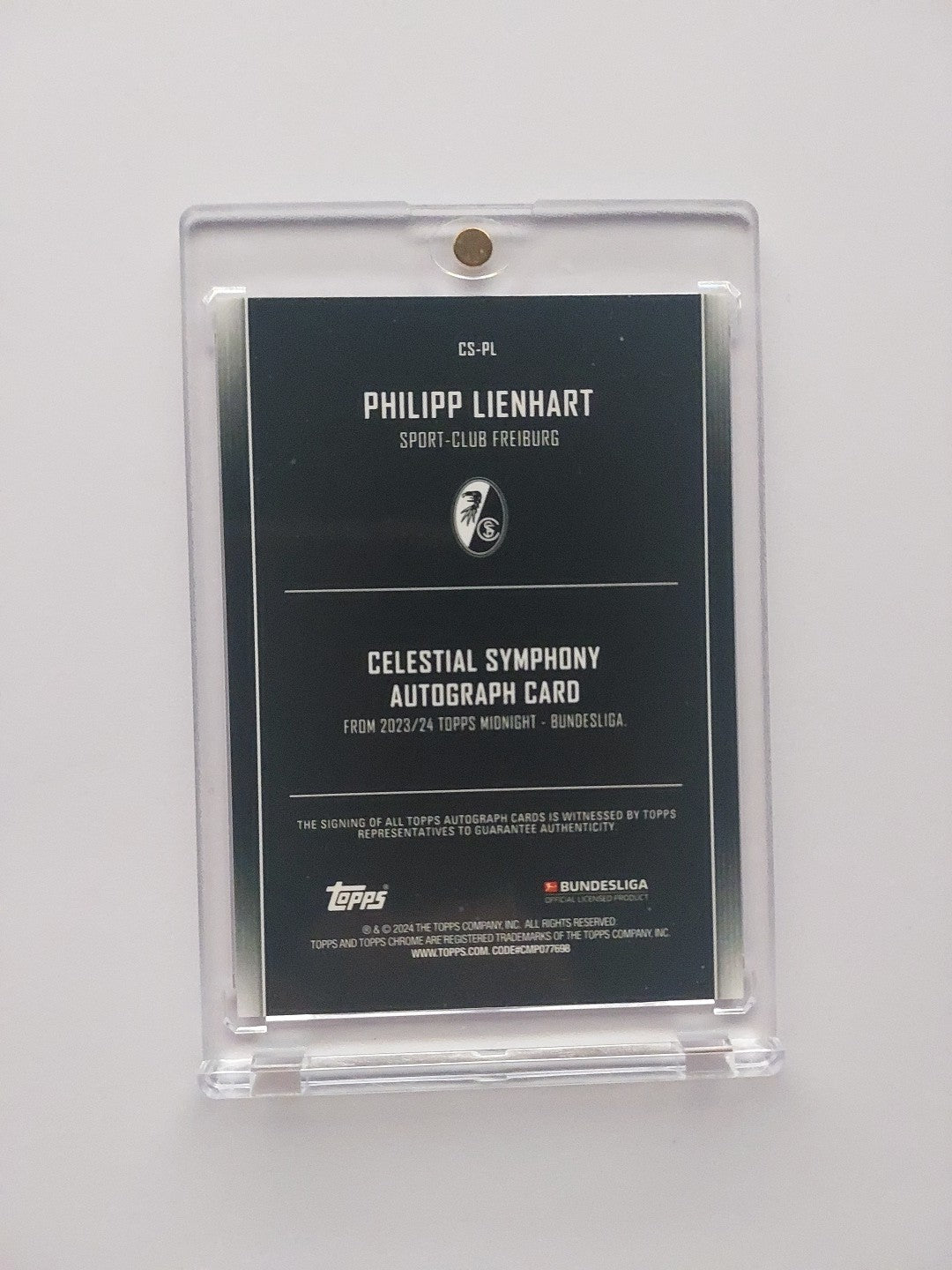 Topps Midnight Bundesliga 23/24 Philipp Lienhart SC Freiburg Autogramm Parallel – Bild 2