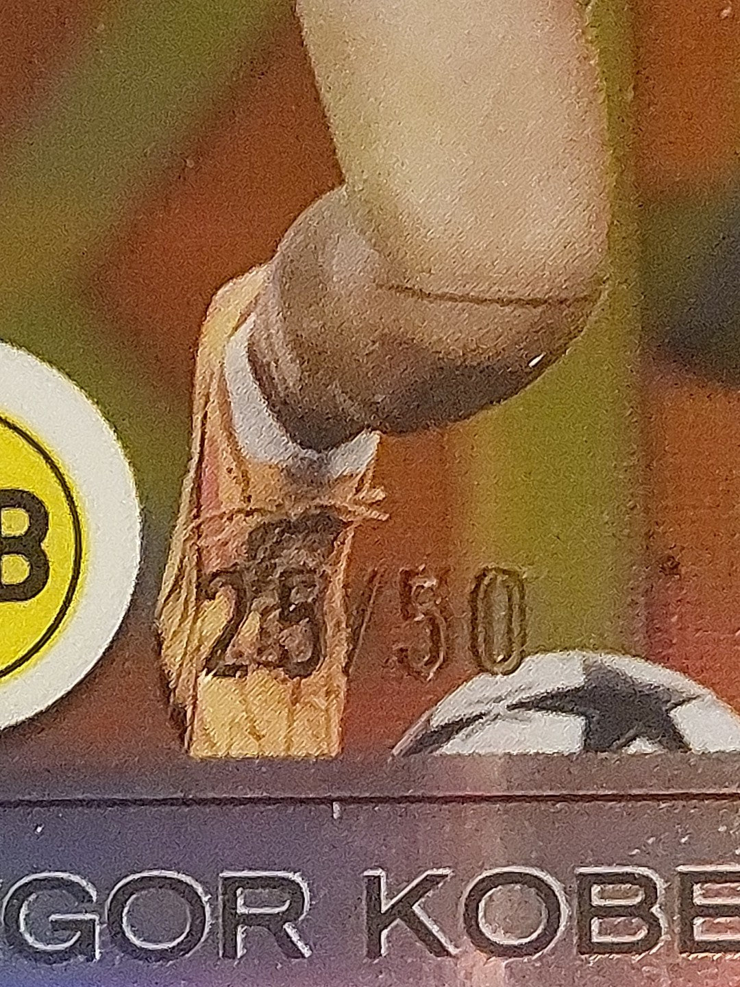 Topps Flagship 2024-25 Gregor Kobel Dortmund Parallel 25/50 Refractor Ultra Rare – Bild 2
